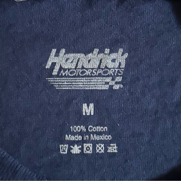 NWT … NASCAR “Size: M” Hendrick Motorsports Graphic T-Shirt - Picture 3 of 4